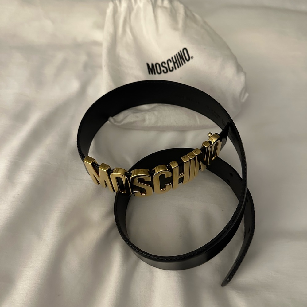 Moschino logo leather belt